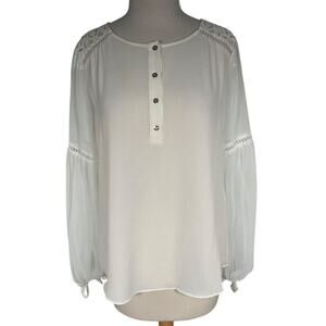 White House Black Market Size 8 White Lace Sheer Sleeves Pheasant Blouse Button